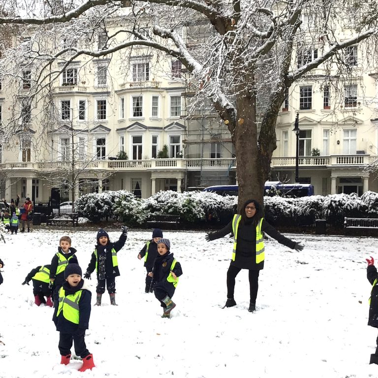 CHILDREN IN SNOW